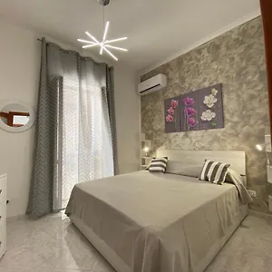 Sea&sun Chiaia Apartament Neapol